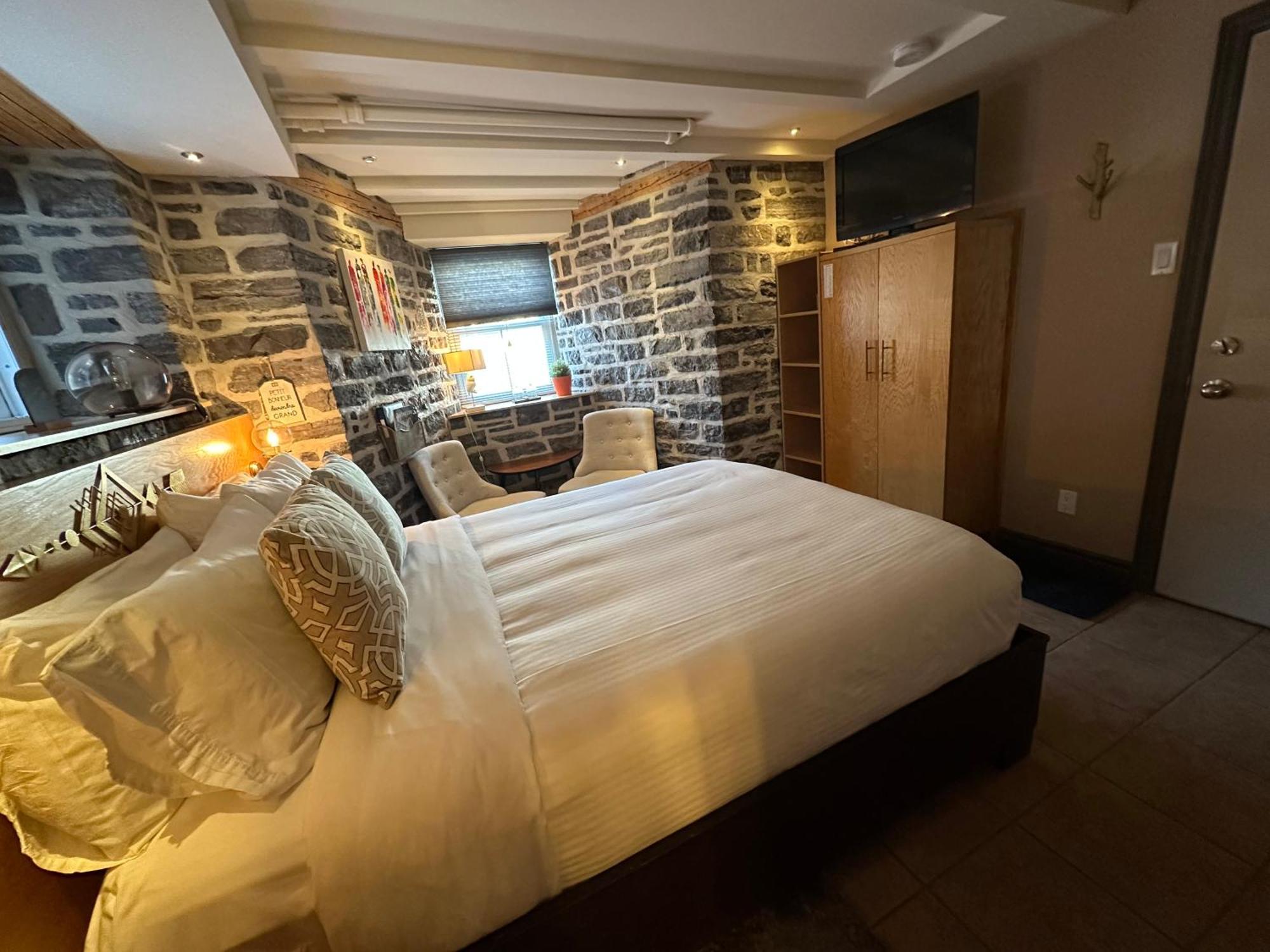 Auberge Aux Deux Lions Квебек Екстер'єр фото